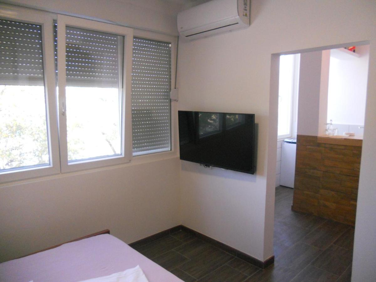 Apartmani Bonaca U Centru Niksica Exteriér fotografie